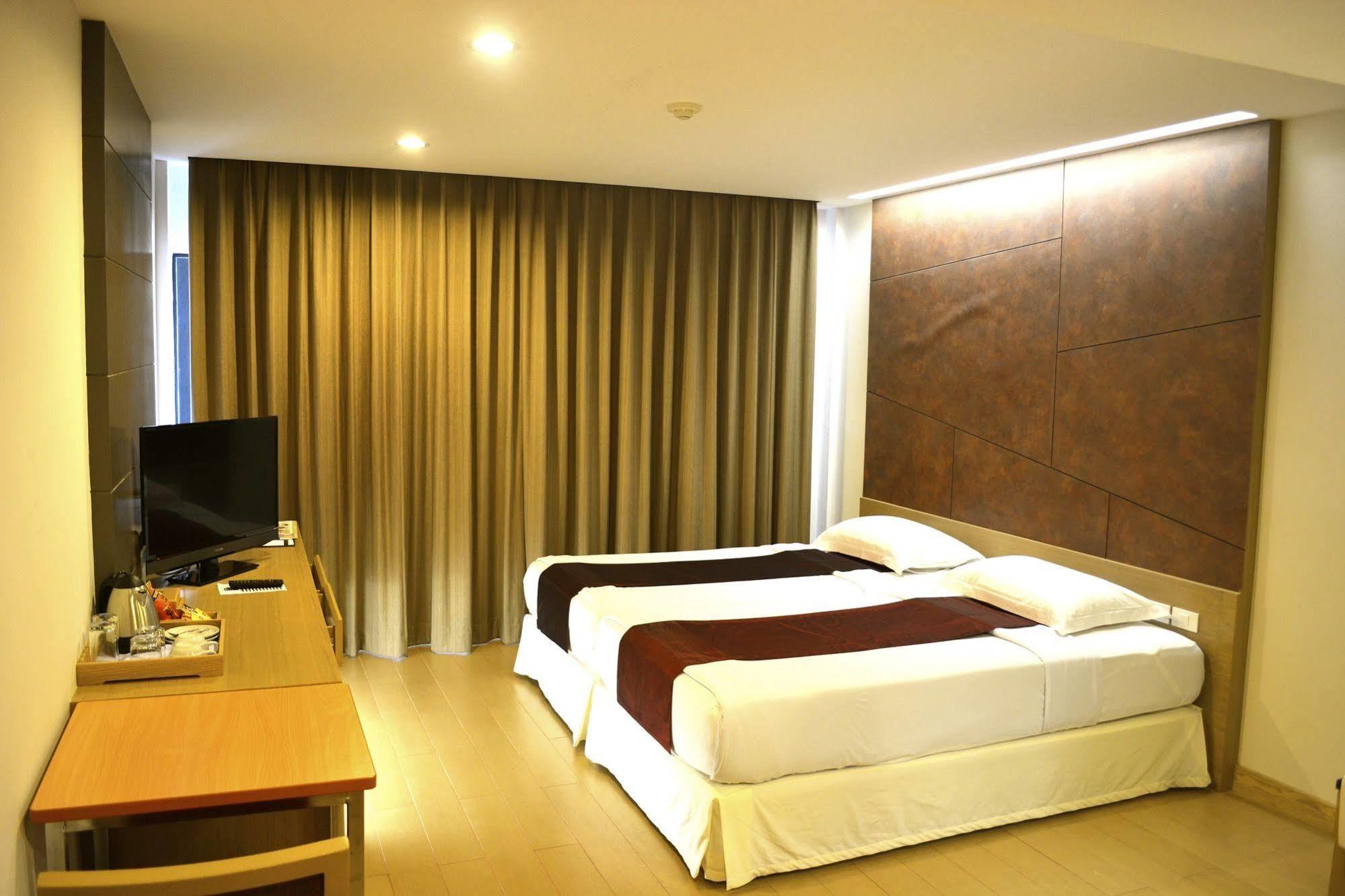 A-One Motel Банкок Екстериор снимка